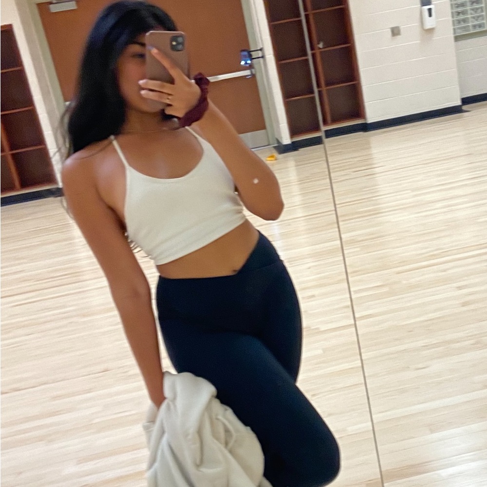 Ribbed white sports tank